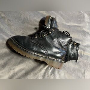 Dr. Marten made in England ladies 7